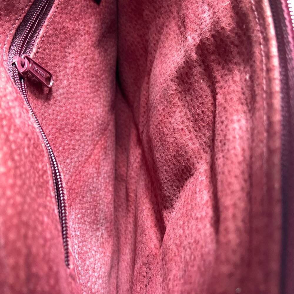 RED GENUINE EEL SKIN ZIPPERED SHOULDER BAG - Picture 10 of 10